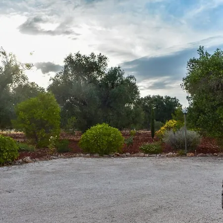Villa Trulli Monte Madre *