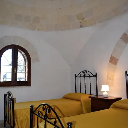 Trulli Monte Madre Villa San Vito dei Normanni