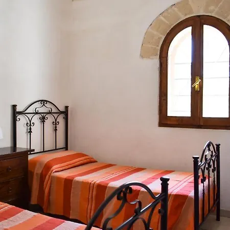 Trulli Monte Madre Villa San Vito dei Normanni