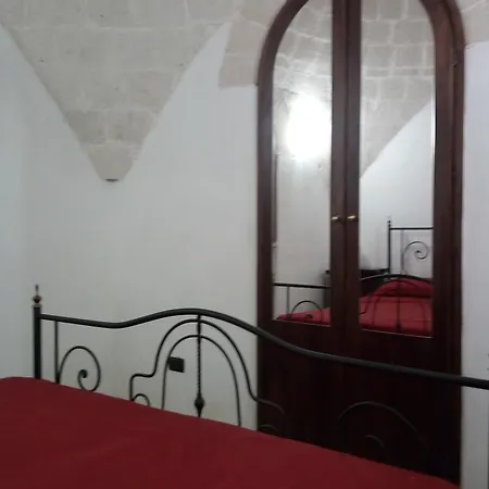 Trulli Monte Madre * 圣维托诺曼